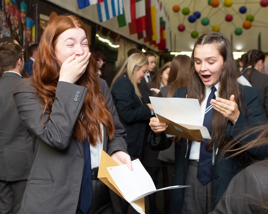 Hull Pupils Celebrate Gcse Results News Anyway
